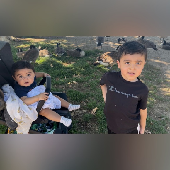 Meet your Posher, Melissa - Picture 3 of 10